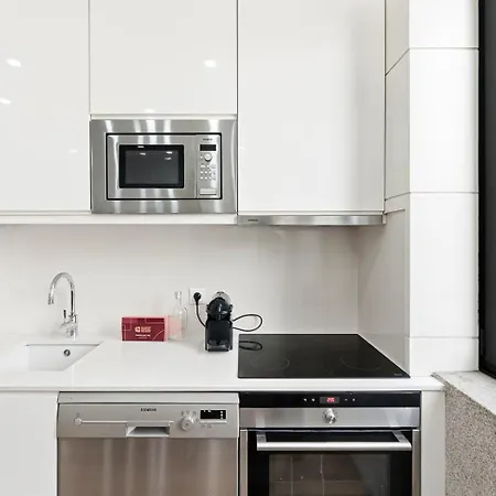 Guestready - Blossom Mosaic Marigold Apartment *