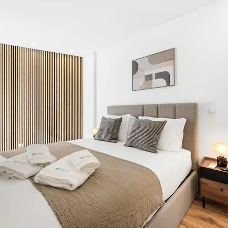 Guestready - Blossom Mosaic Marigold Apartment Lejlighed Porto